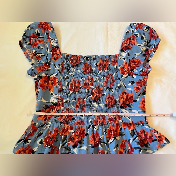 Zara Women’s Cap Sleeve Crop Top Blue Floral Print Size M EUC - Picture 5 of 5